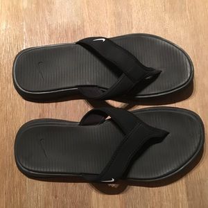 Men’s flip flops